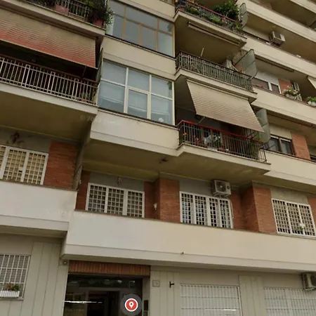 Apartment Maury's House